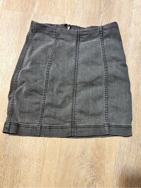 Women’s Gray Denim Skirt